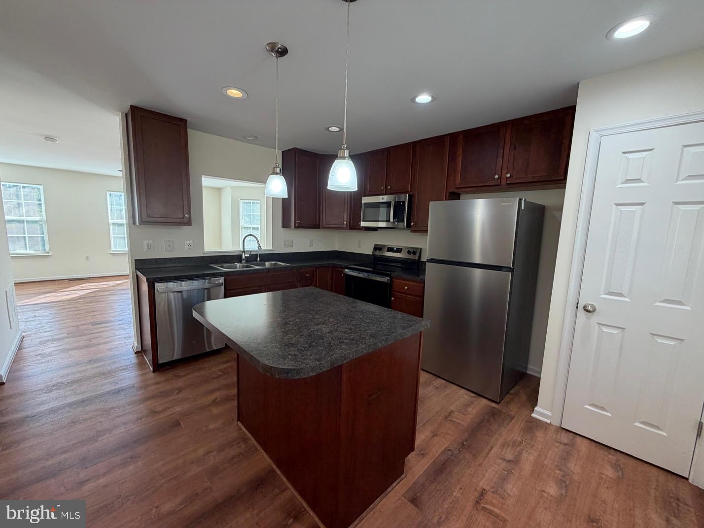 126 Worsham Ter Property Photo 11