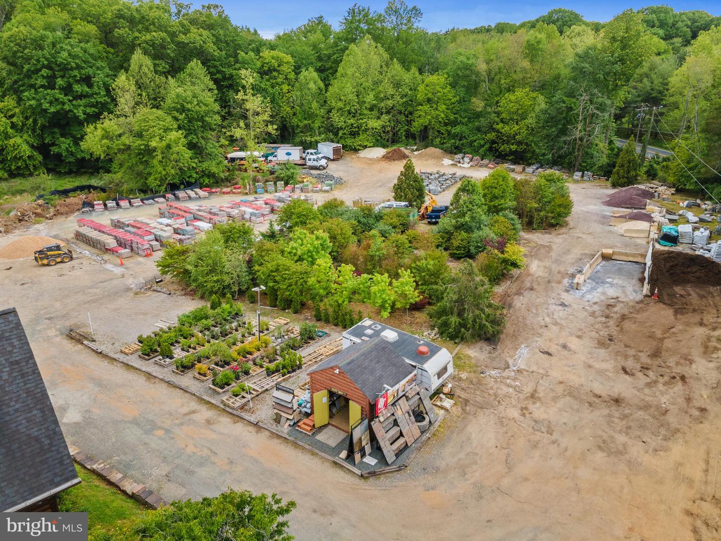 11501 Popes Head Rd Property Photo 3