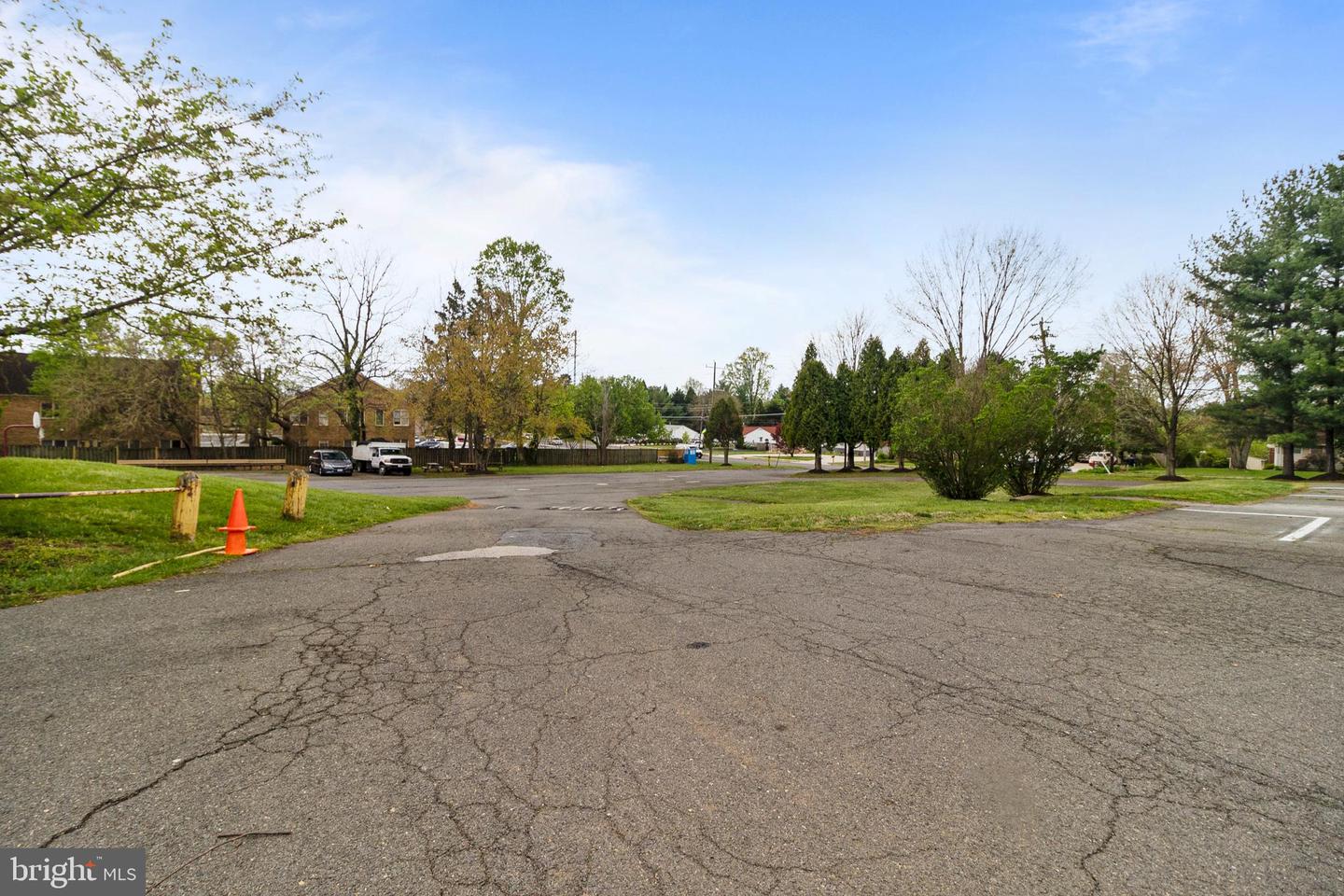 5001 Backlick Rd Property Photo 19