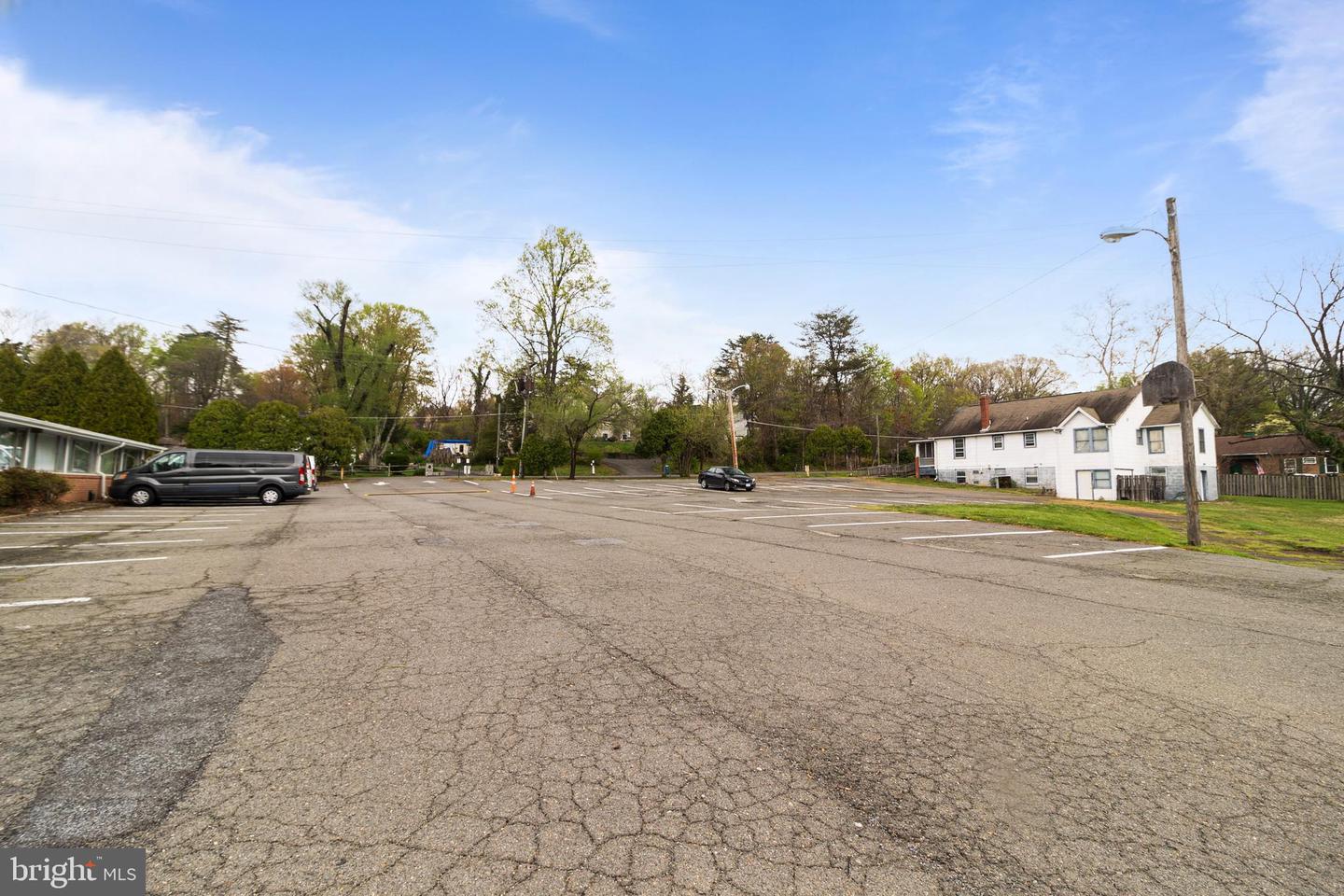 5001 Backlick Rd Property Photo 20