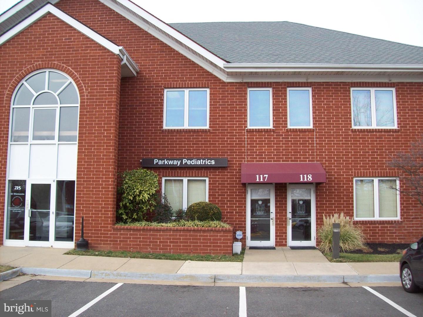 464 Herndon Pkwy #216 Property Photo 1