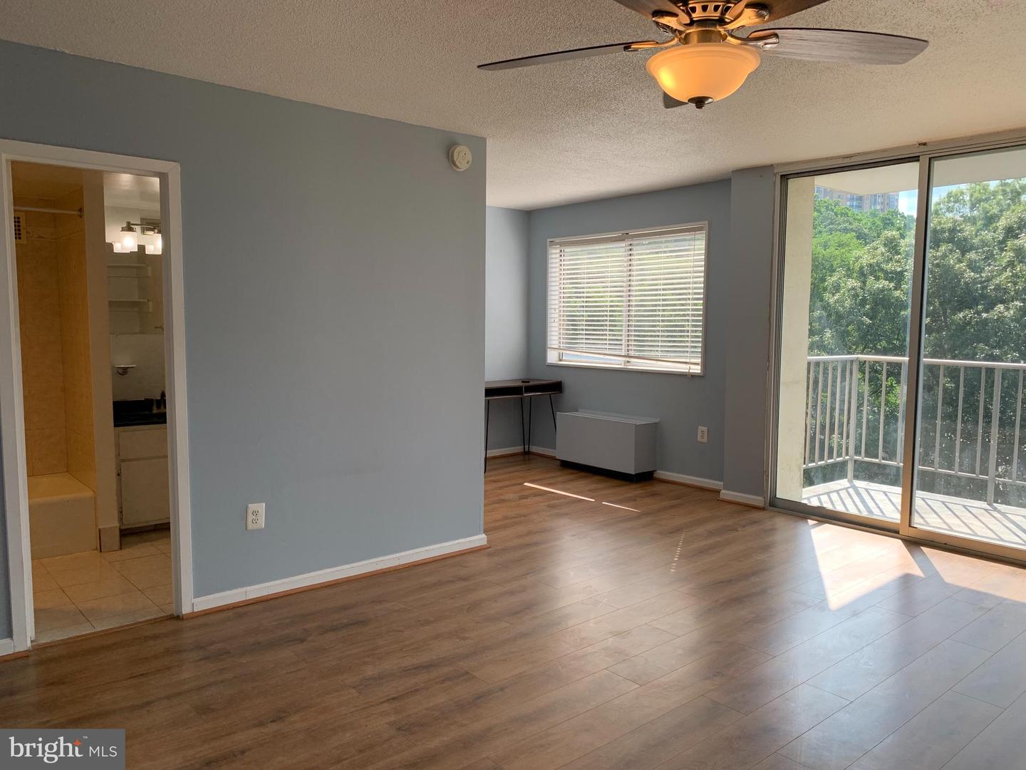 2059 Huntington Ave #808 Property Photo 22