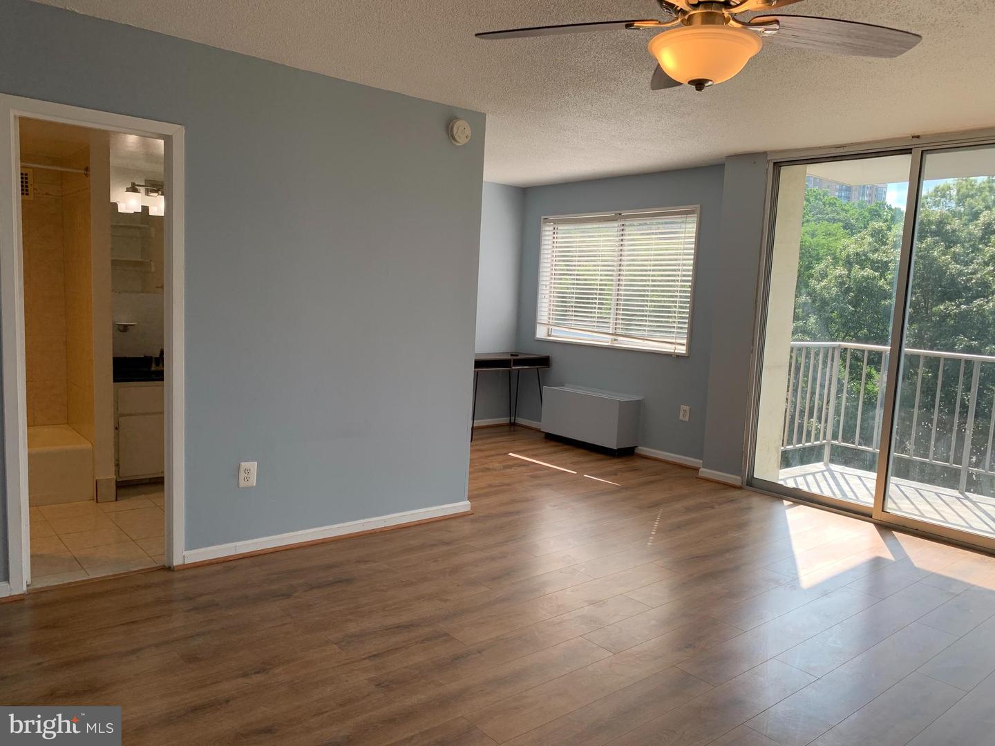 2059 Huntington Ave #808 Property Photo 23