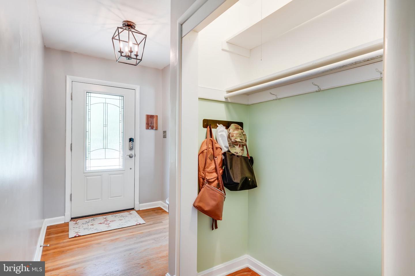 3257 Faragut Ct Property Photo 5