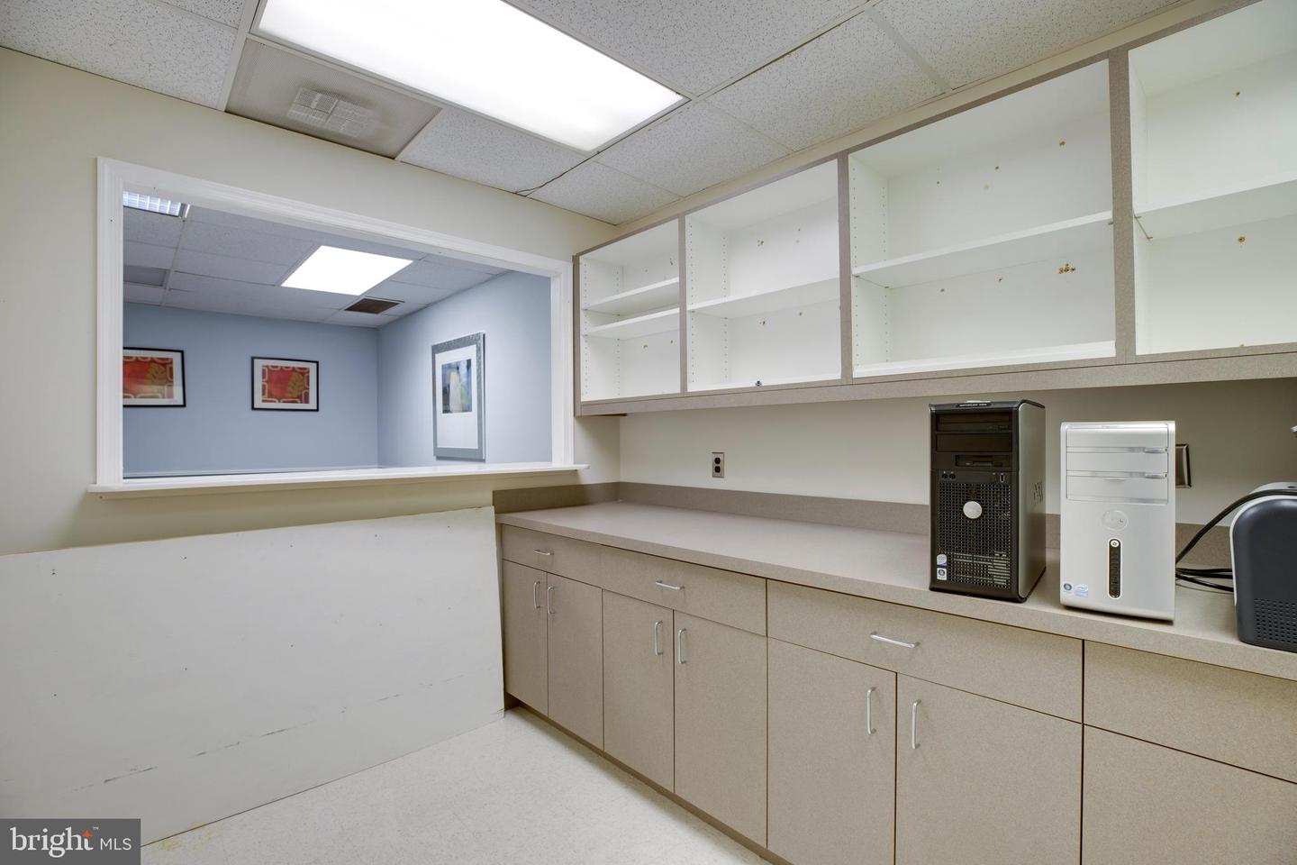7535 Little River Tpke #206a Property Photo 4