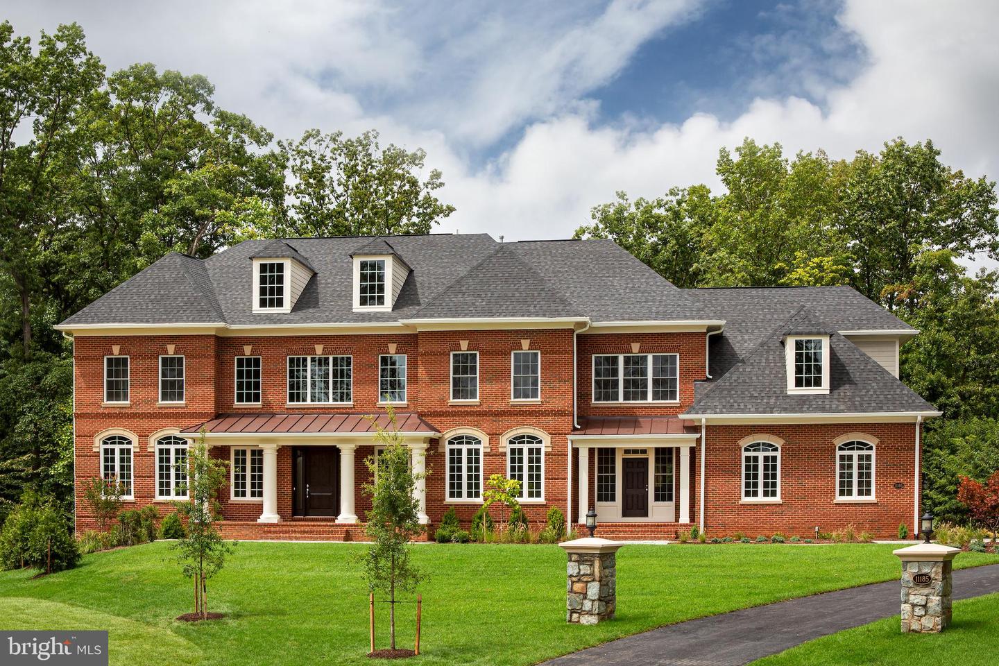 4628 Fairfax Manor Ct Property Photo 1