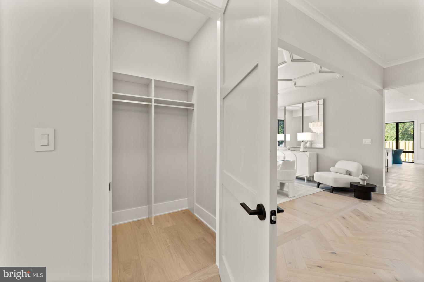 1710 Dalewood Place Property Photo 26