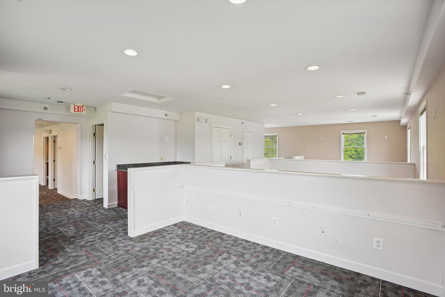 731 Walker Rd #a2-b2 Property Photo 8