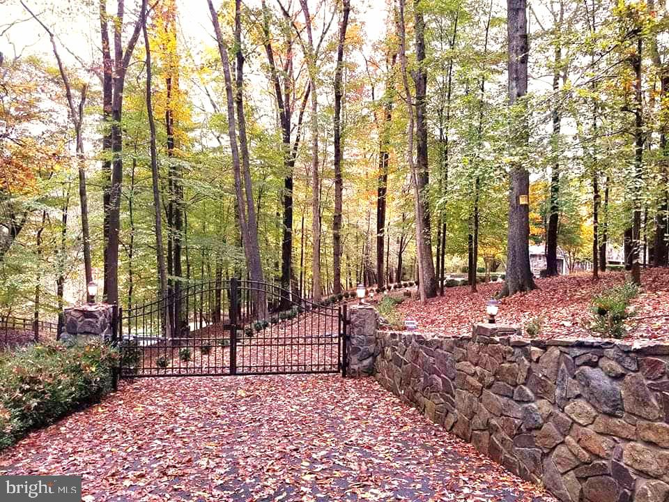 9112 POTOMAC RIDGE RD