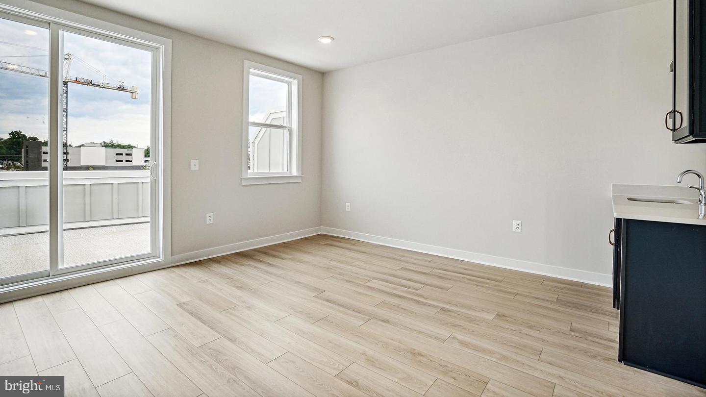 10568 Red Oak St Property Photo 16