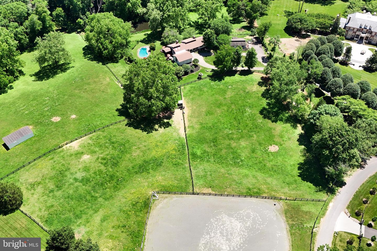 9341 Cornwell Farm Dr Property Photo 8