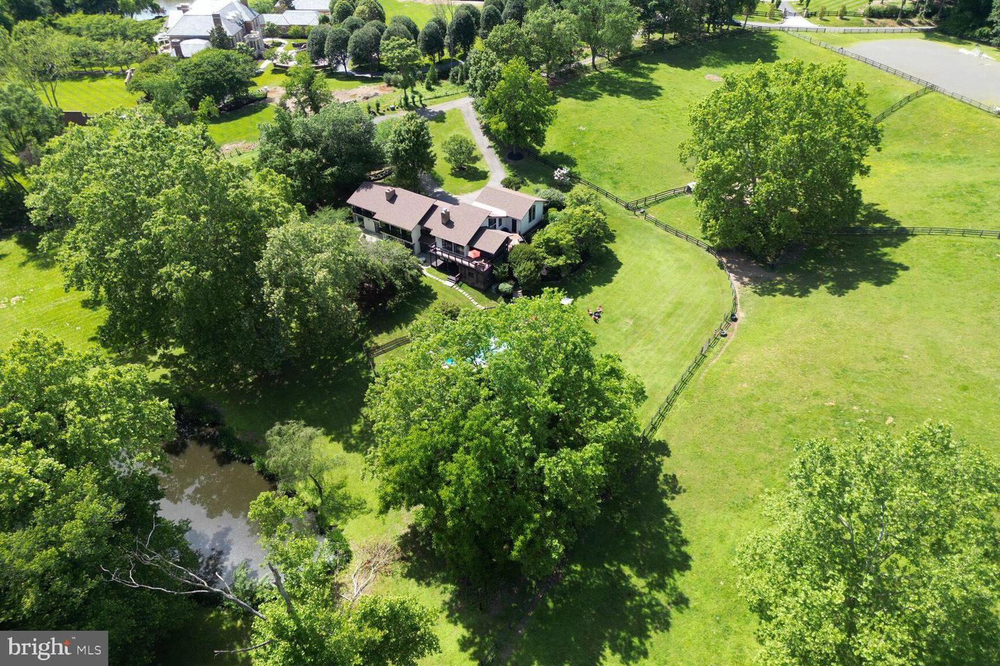 9341 Cornwell Farm Dr Property Photo 52