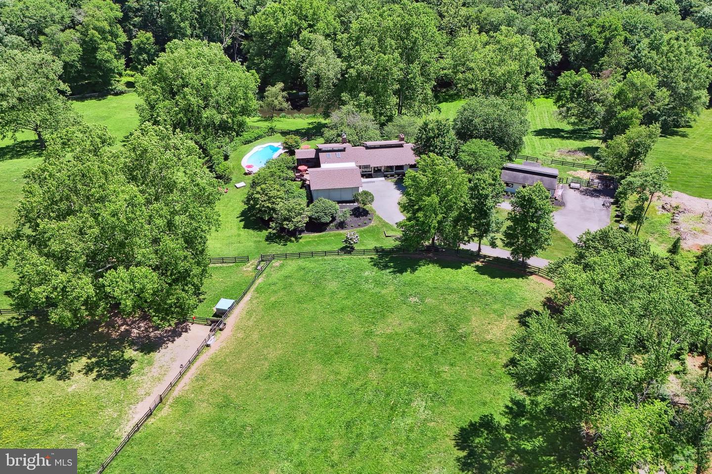 9341 Cornwell Farm Dr Property Photo 55