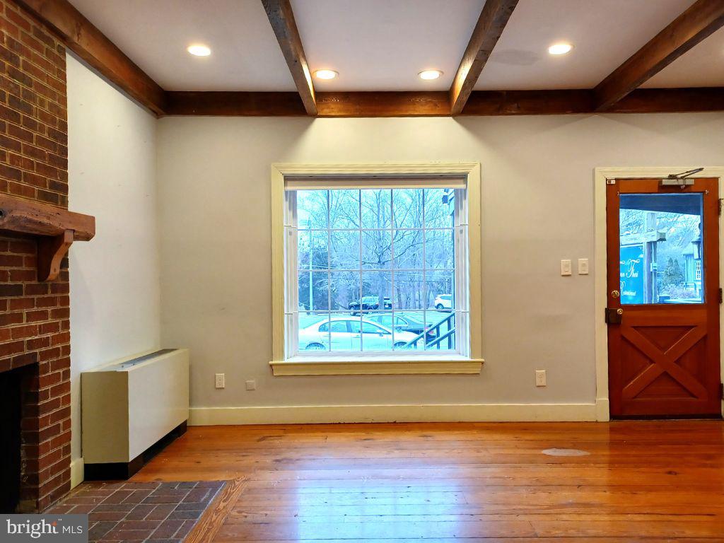 752 Walker Rd #b-1 Property Photo 6