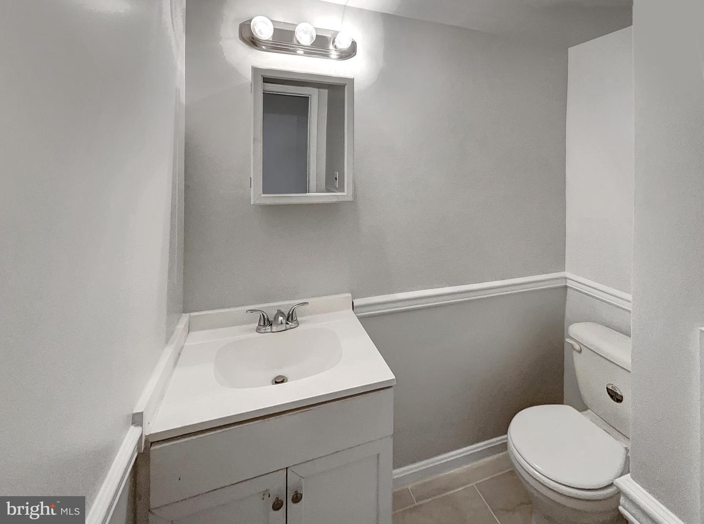 14849 Leicester Ct Property Photo 14