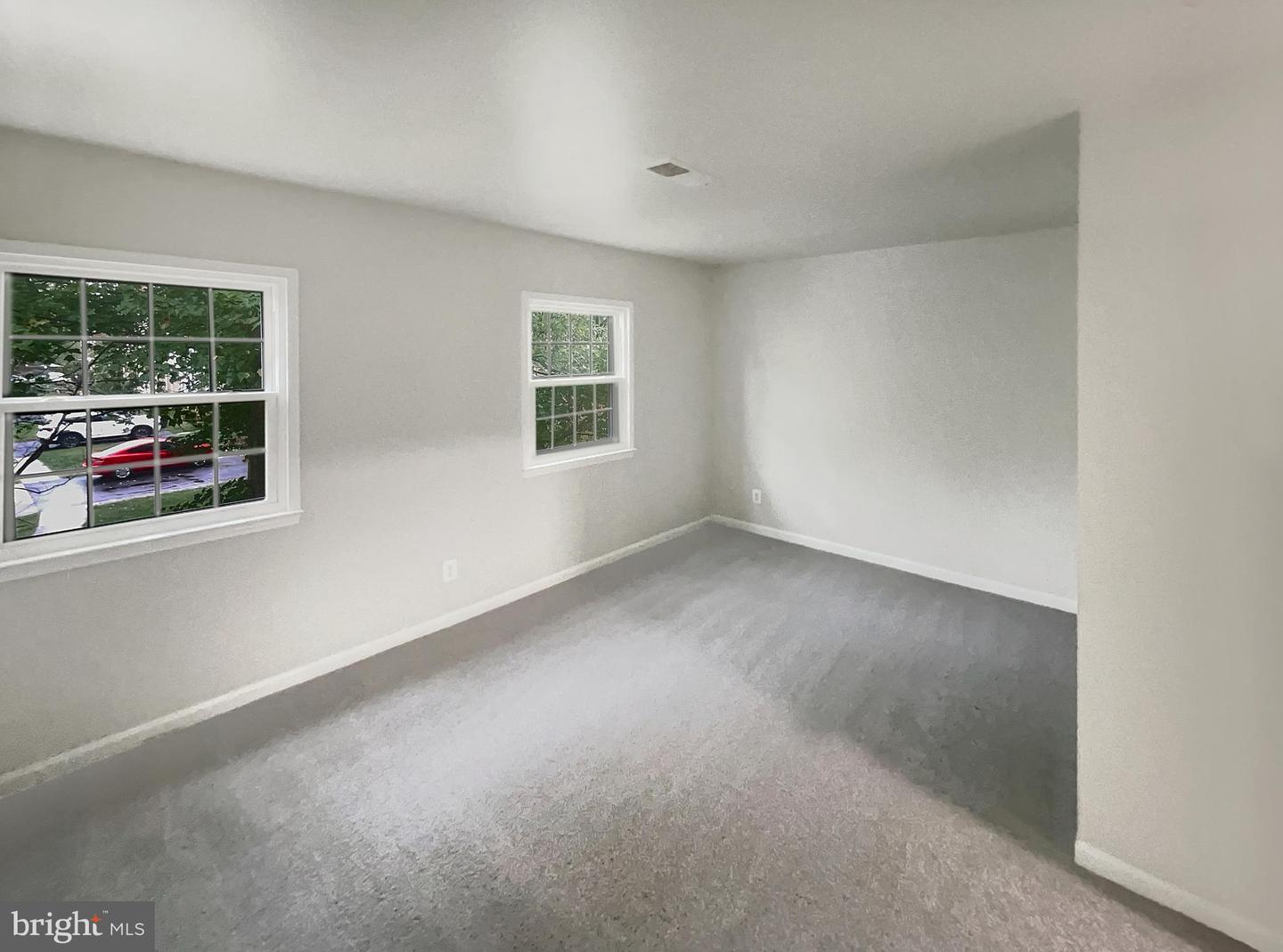 14849 Leicester Ct Property Photo 15
