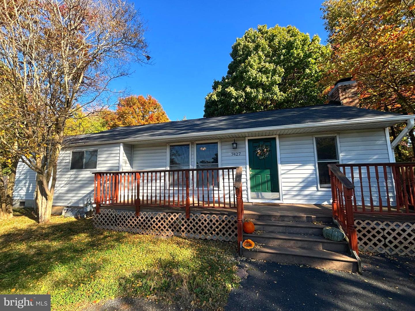 7427 Beulah St Property Photo