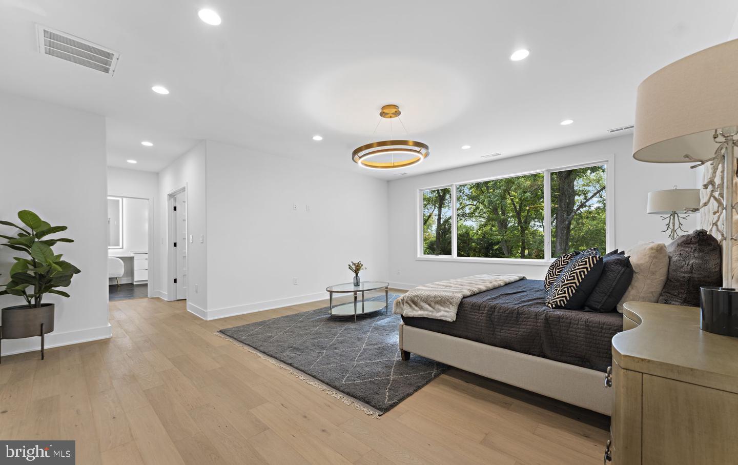 1519 Spring Vale Ave Property Photo 10