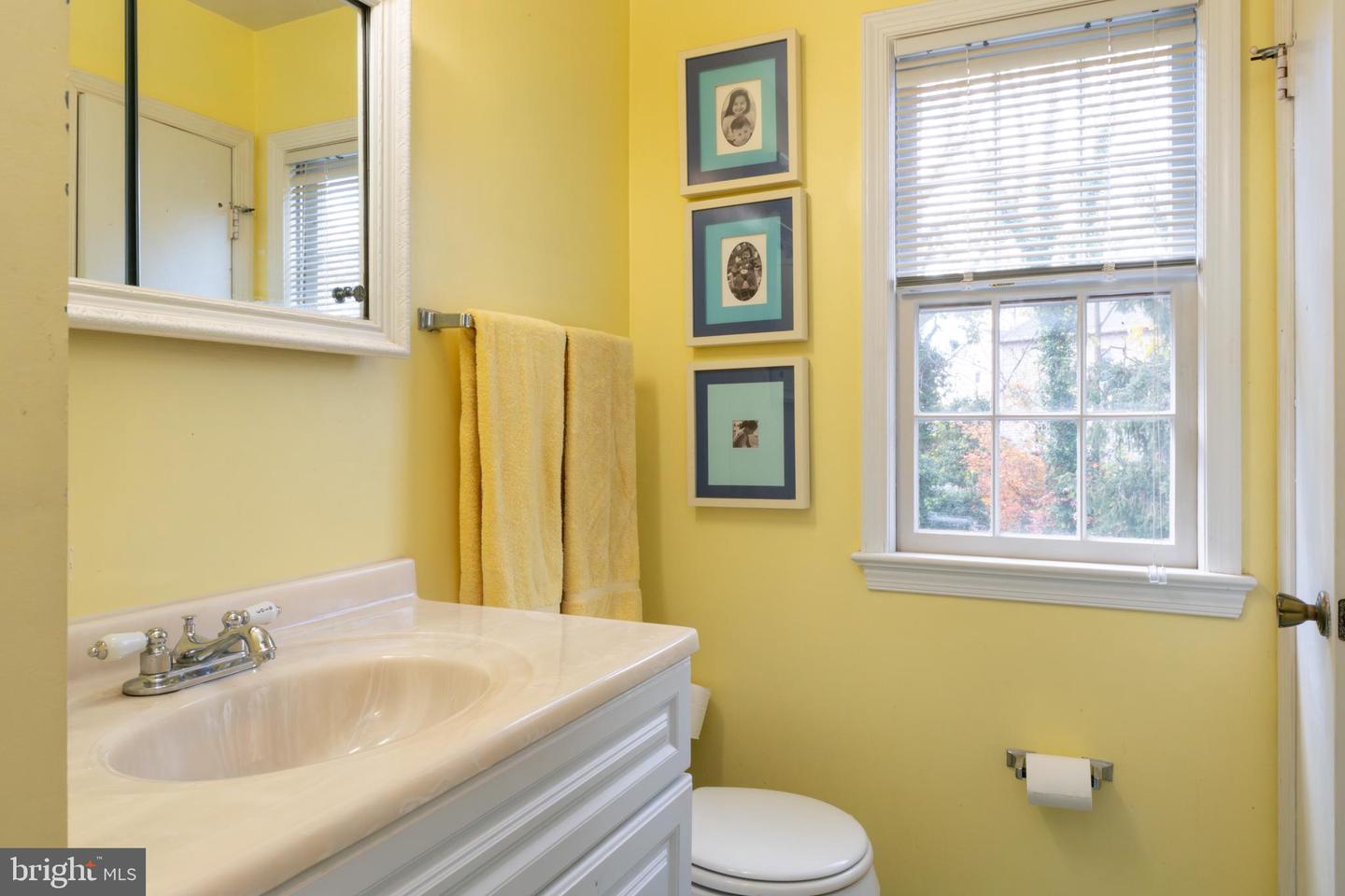 9723 Counsellor Dr Property Photo 15