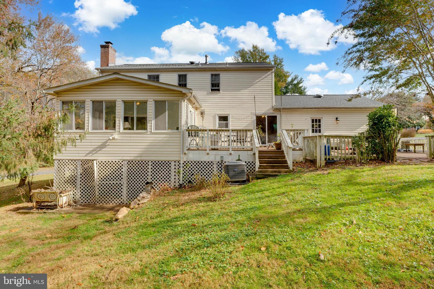 9723 Counsellor Dr Property Photo 25