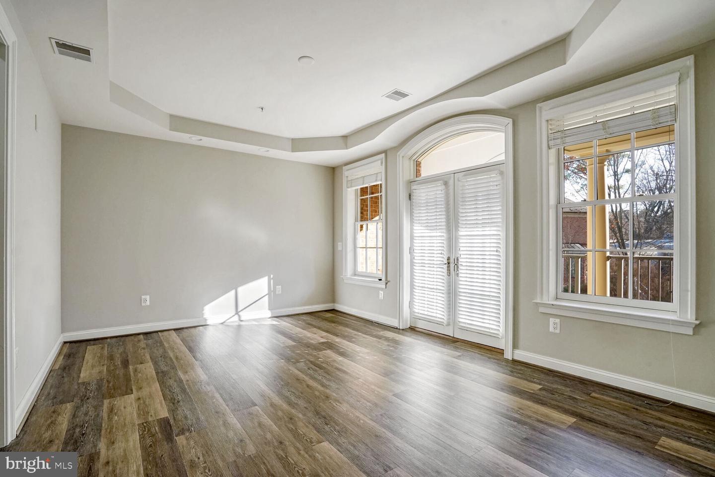 1781 Chain Bridge Rd #307 Property Photo 6