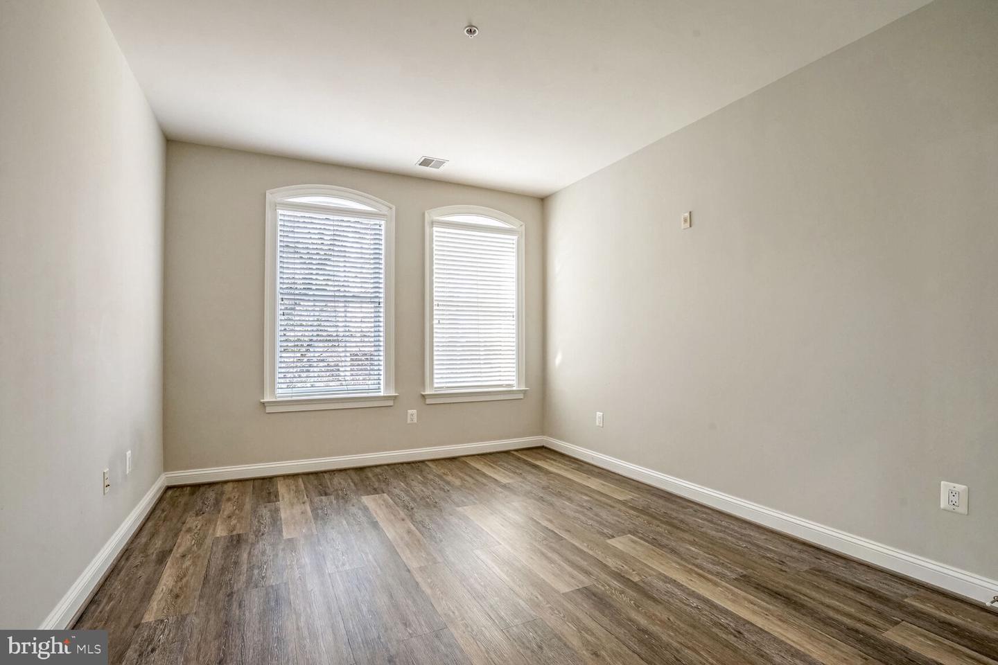 1781 Chain Bridge Rd #307 Property Photo 16