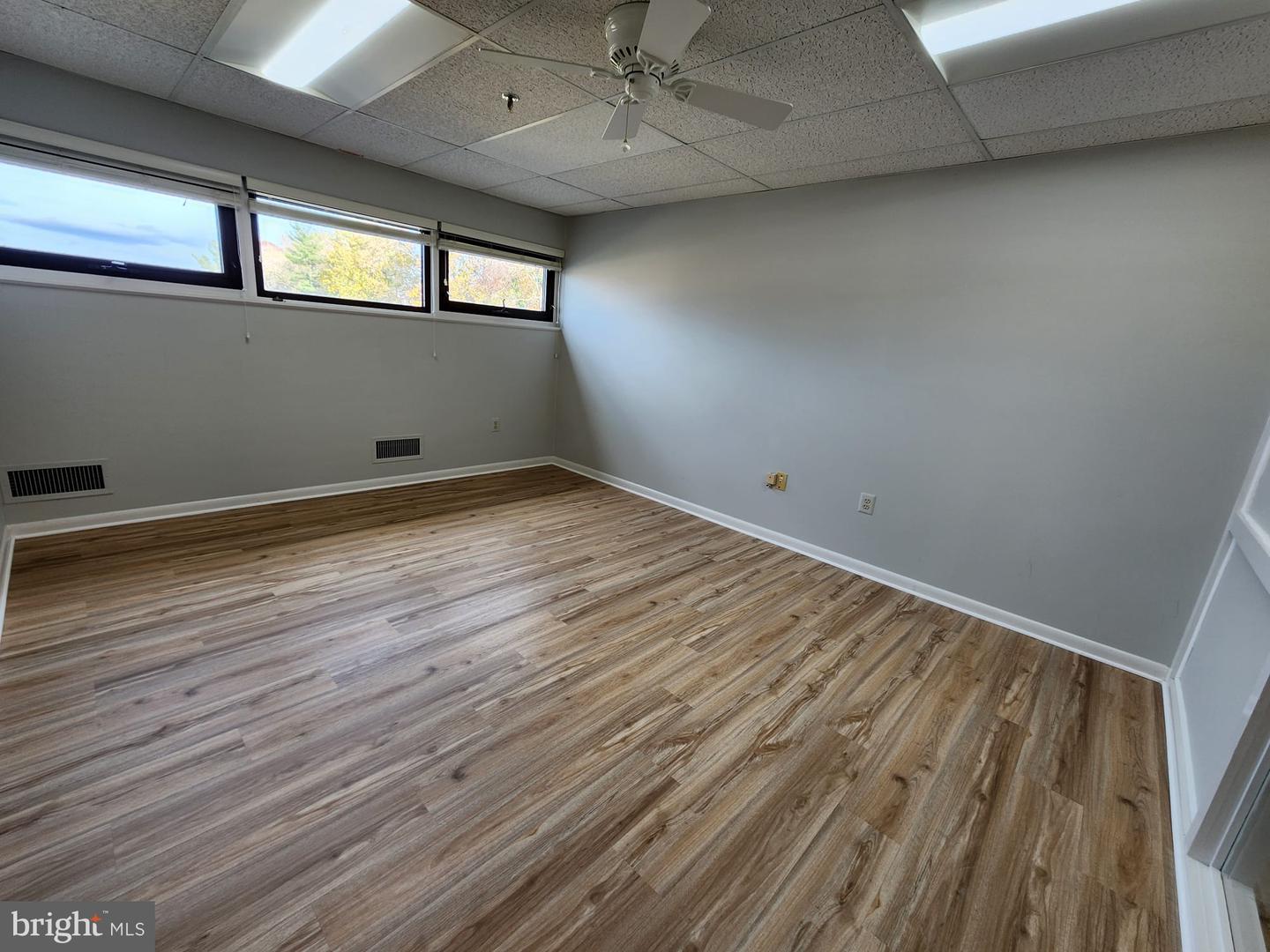 2571 Chain Bridge Rd #a Property Photo 10