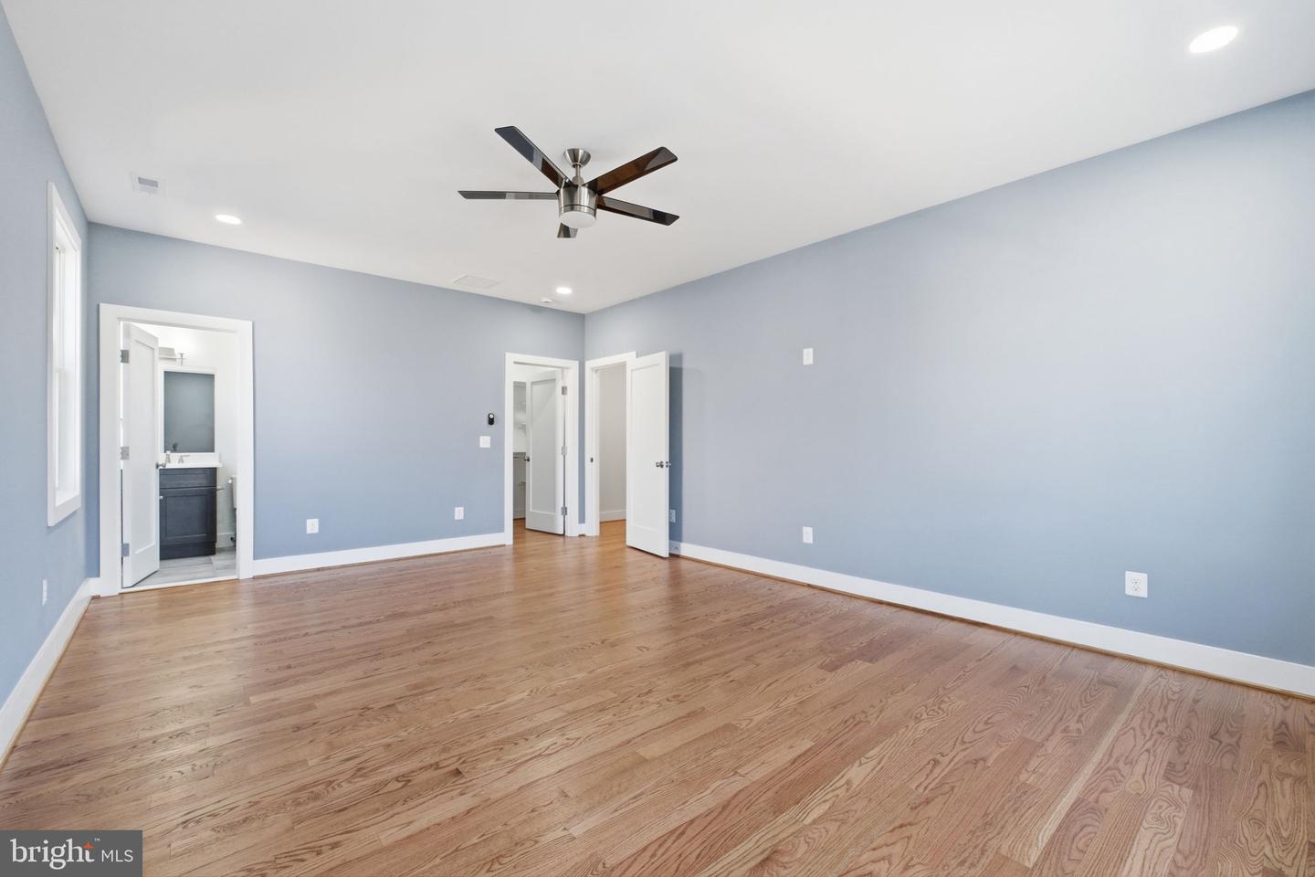 7631 Lisle Ave Property Photo 55