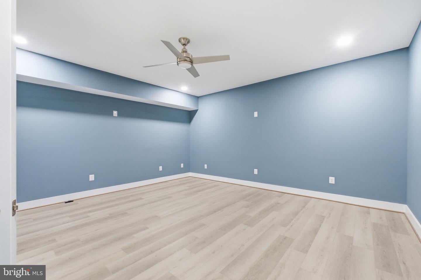 7631 Lisle Ave Property Photo 62