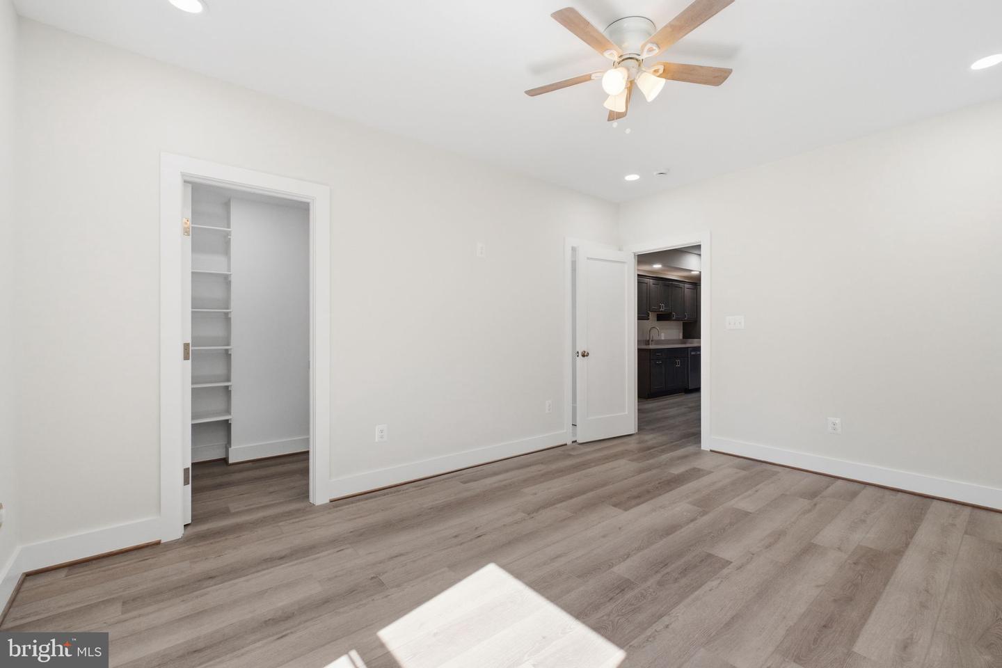 7631 Lisle Ave Property Photo 68