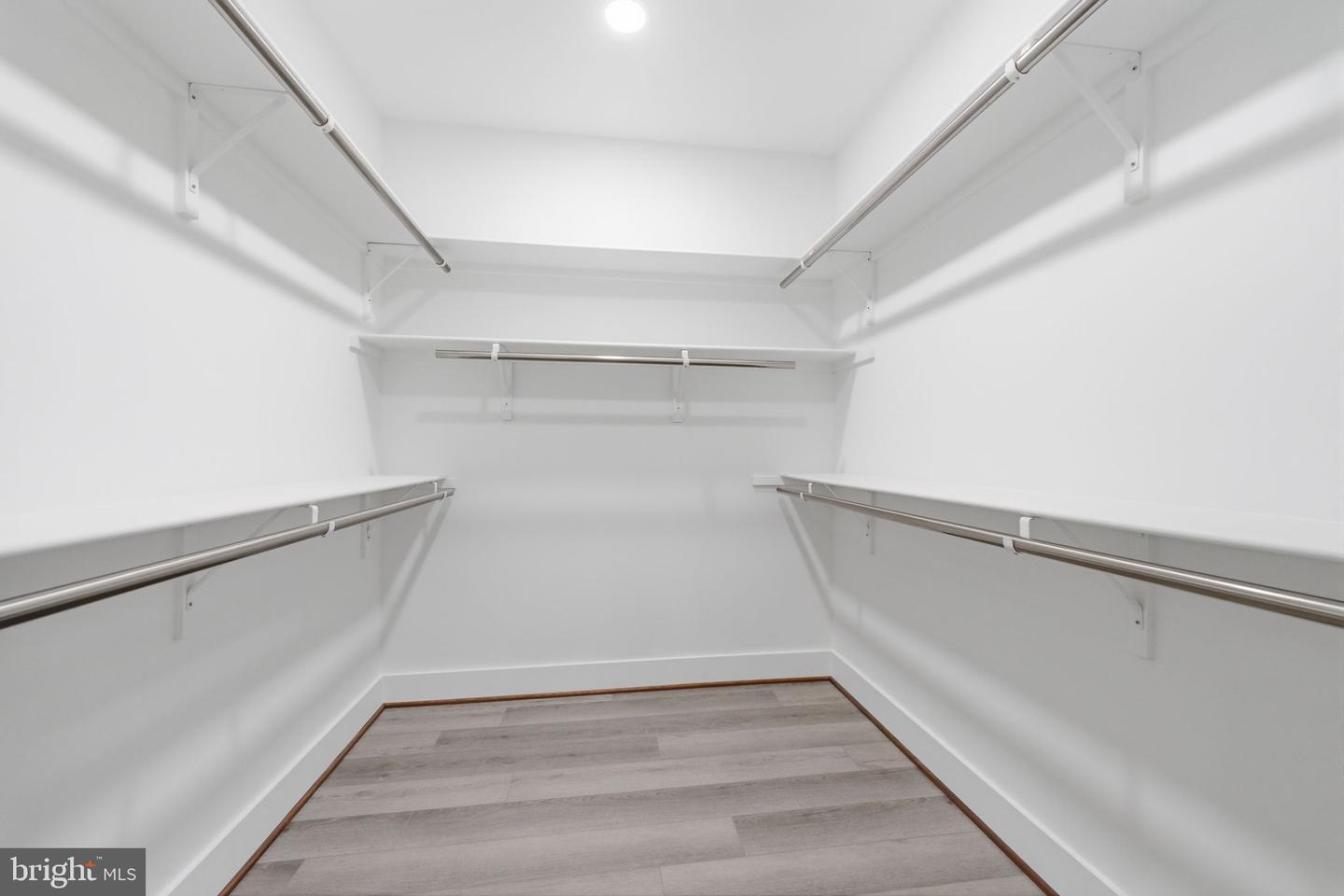 7631 Lisle Ave Property Photo 72