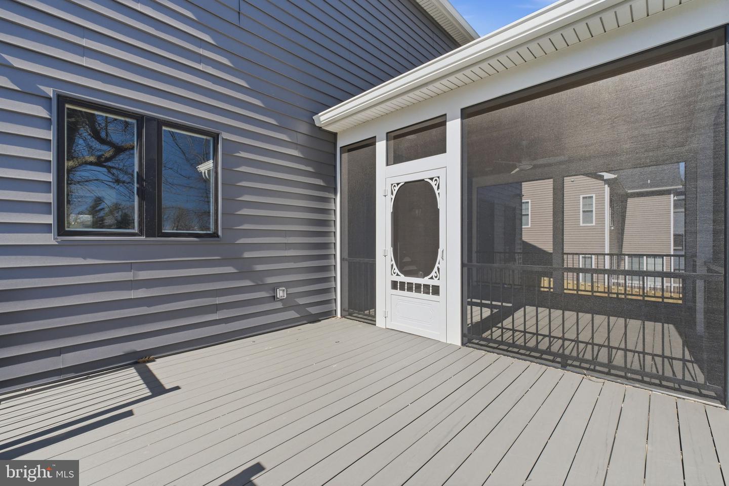 7631 Lisle Ave Property Photo 77