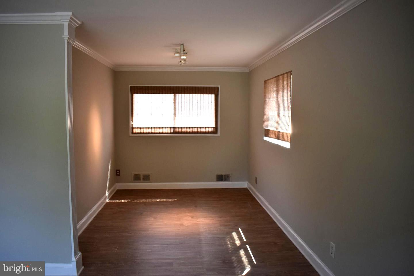 4119 Chatelain Rd Property Photo 7