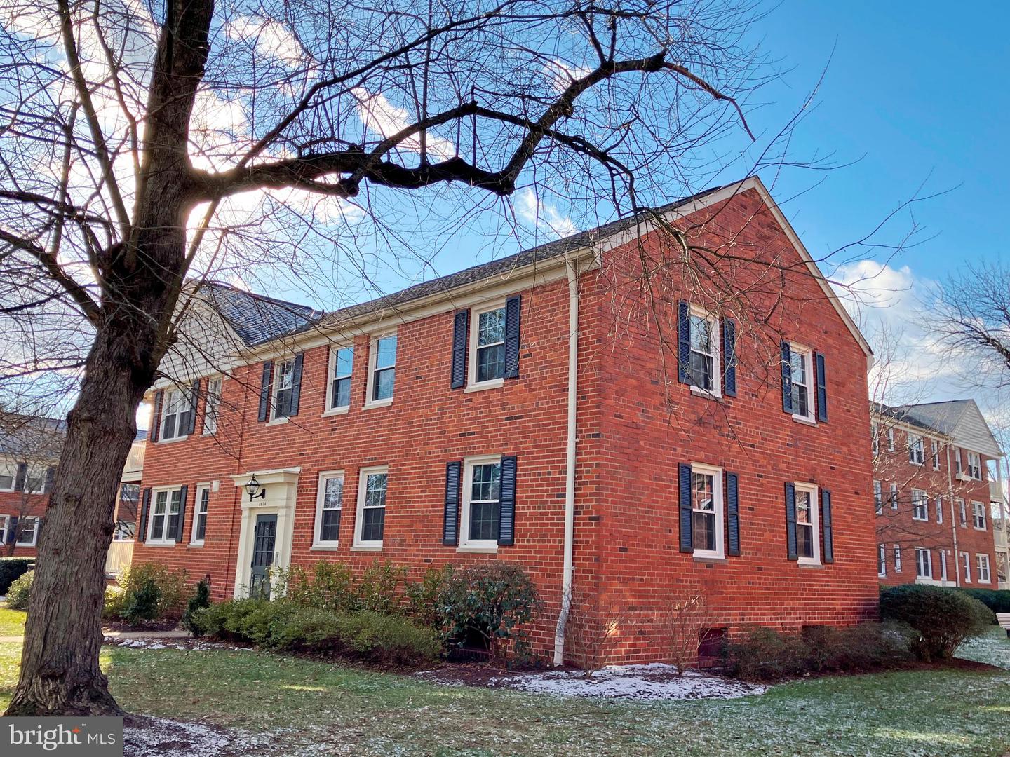 6614 Boulevard Vw #a2 Property Photo