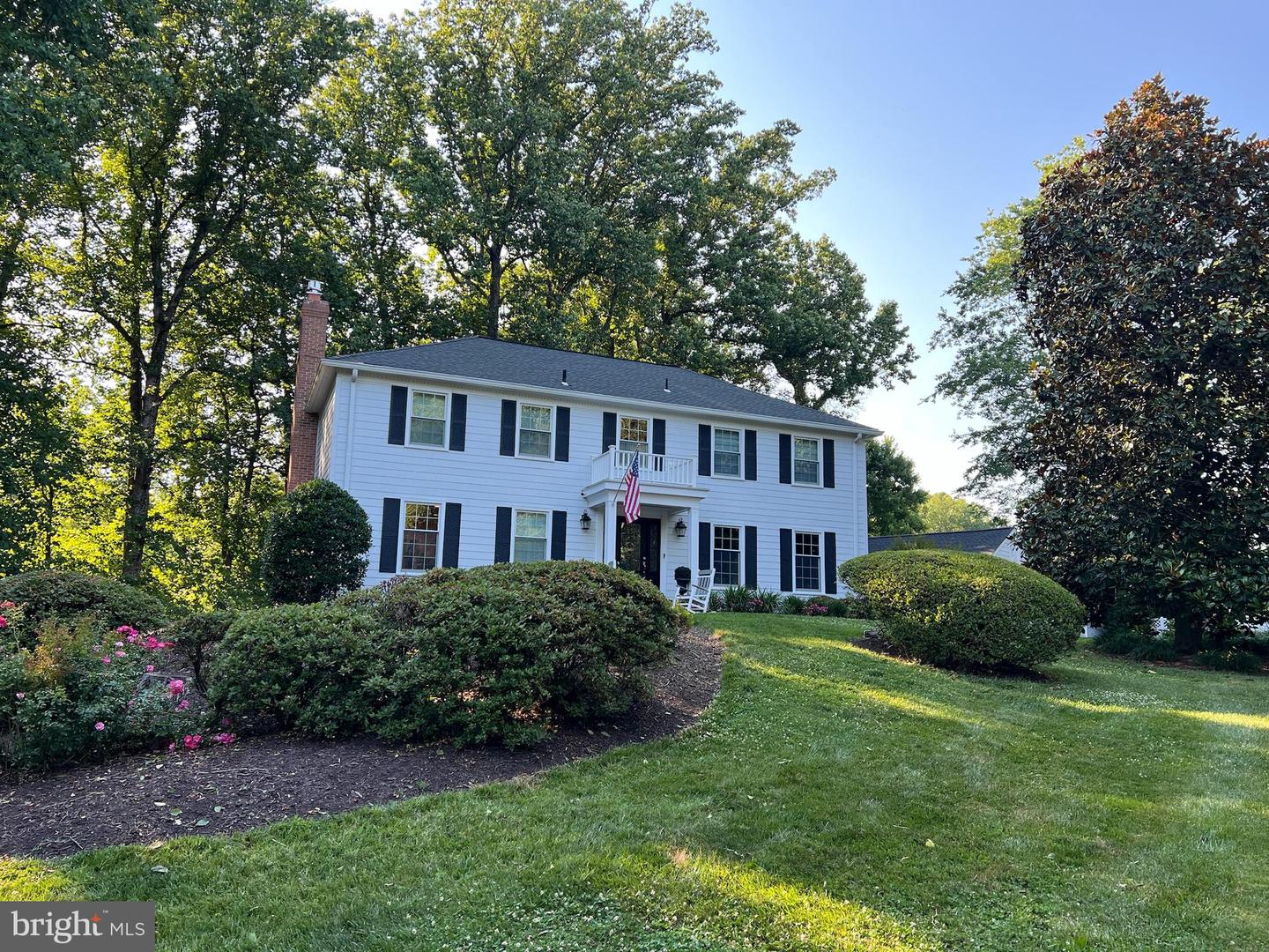 904 Golden Arrow St Property Photo
