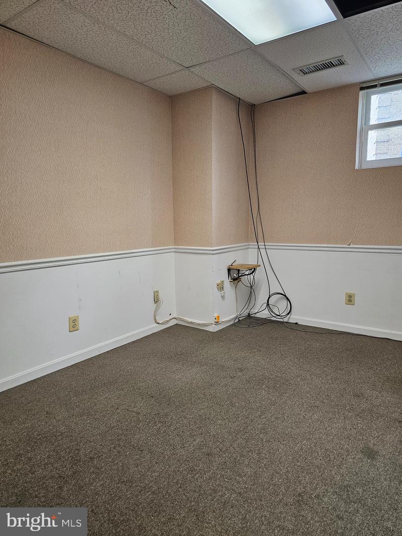 4200 Evergreen Ln #311 Property Photo 11