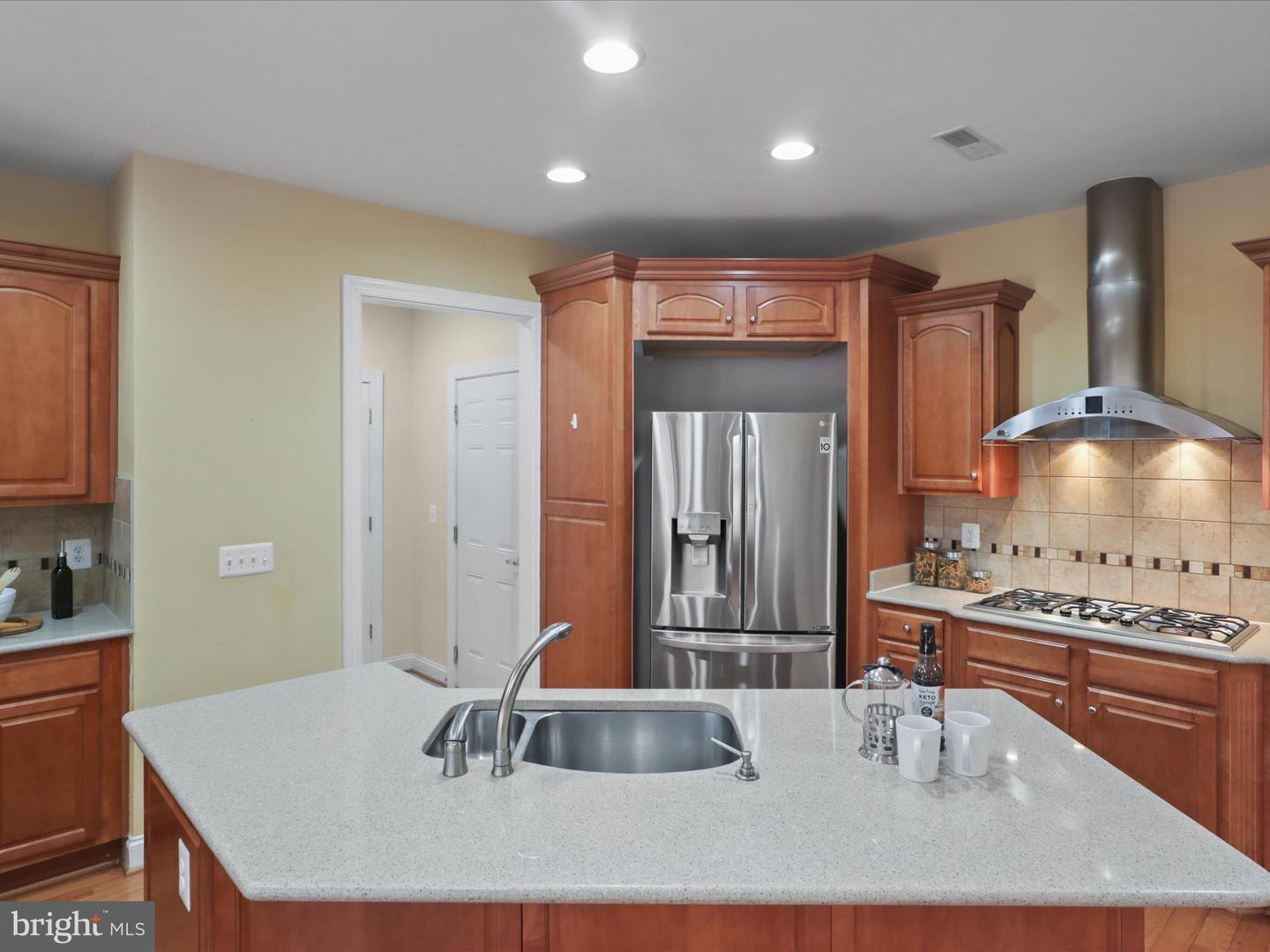 7536 Red Hill Dr Property Photo 24