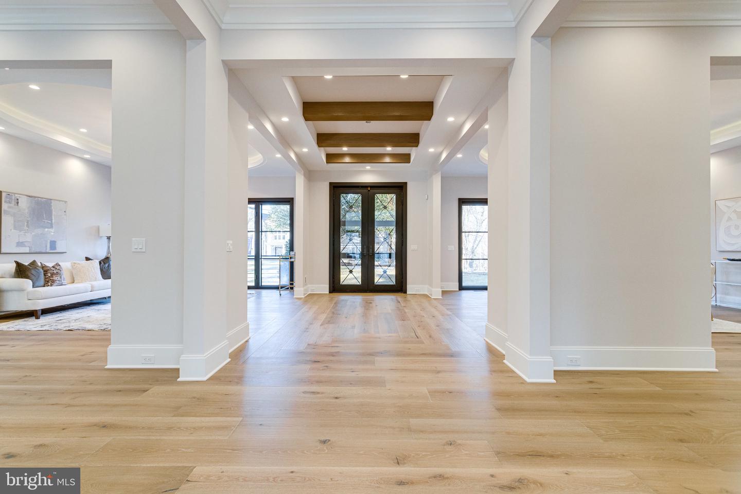 825 Whann Ave Property Photo