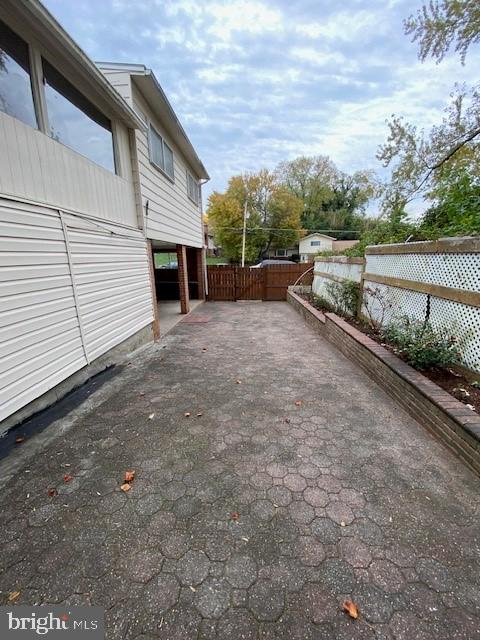 7901 College Ln Property Photo