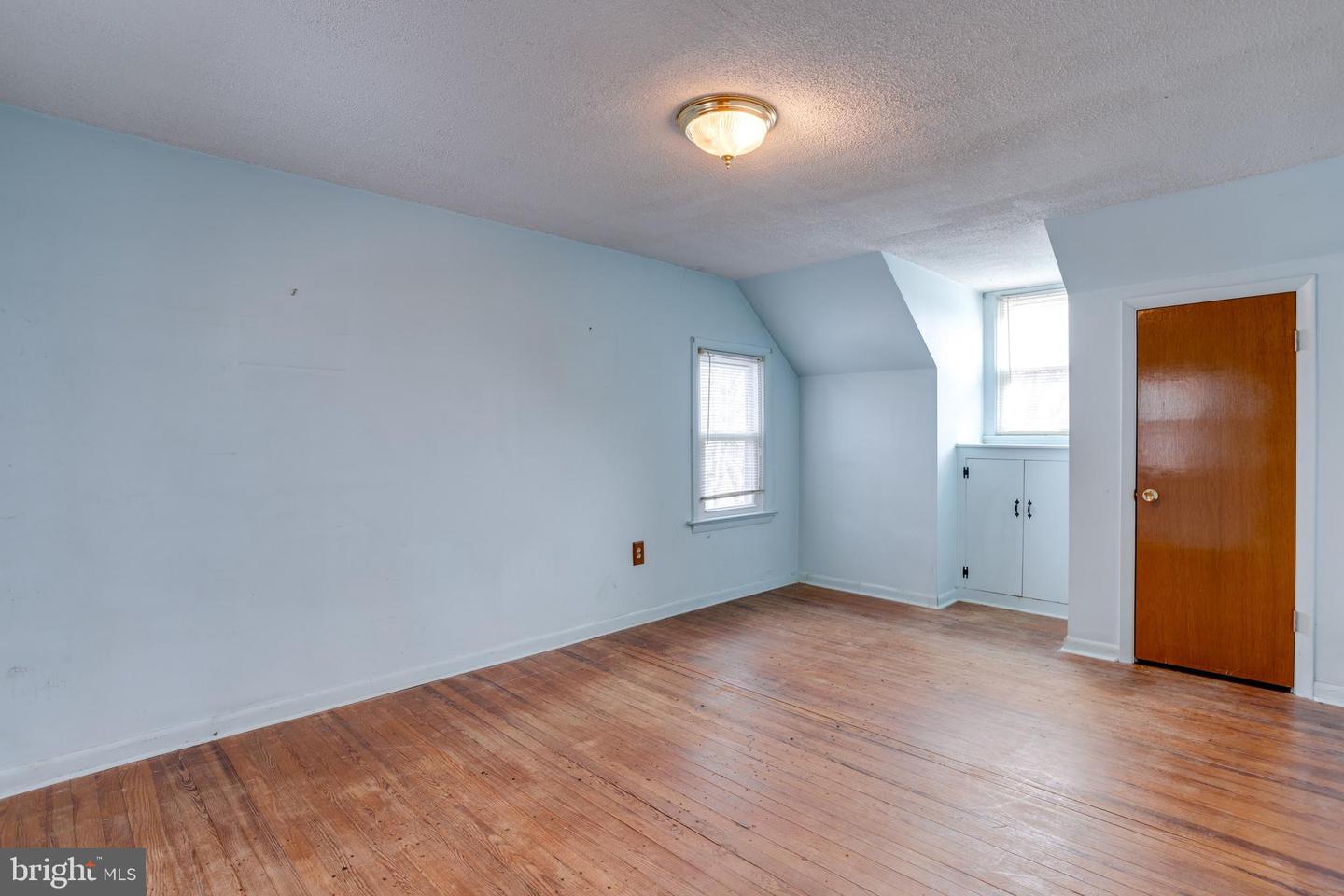 4116 Main St Property Photo 14