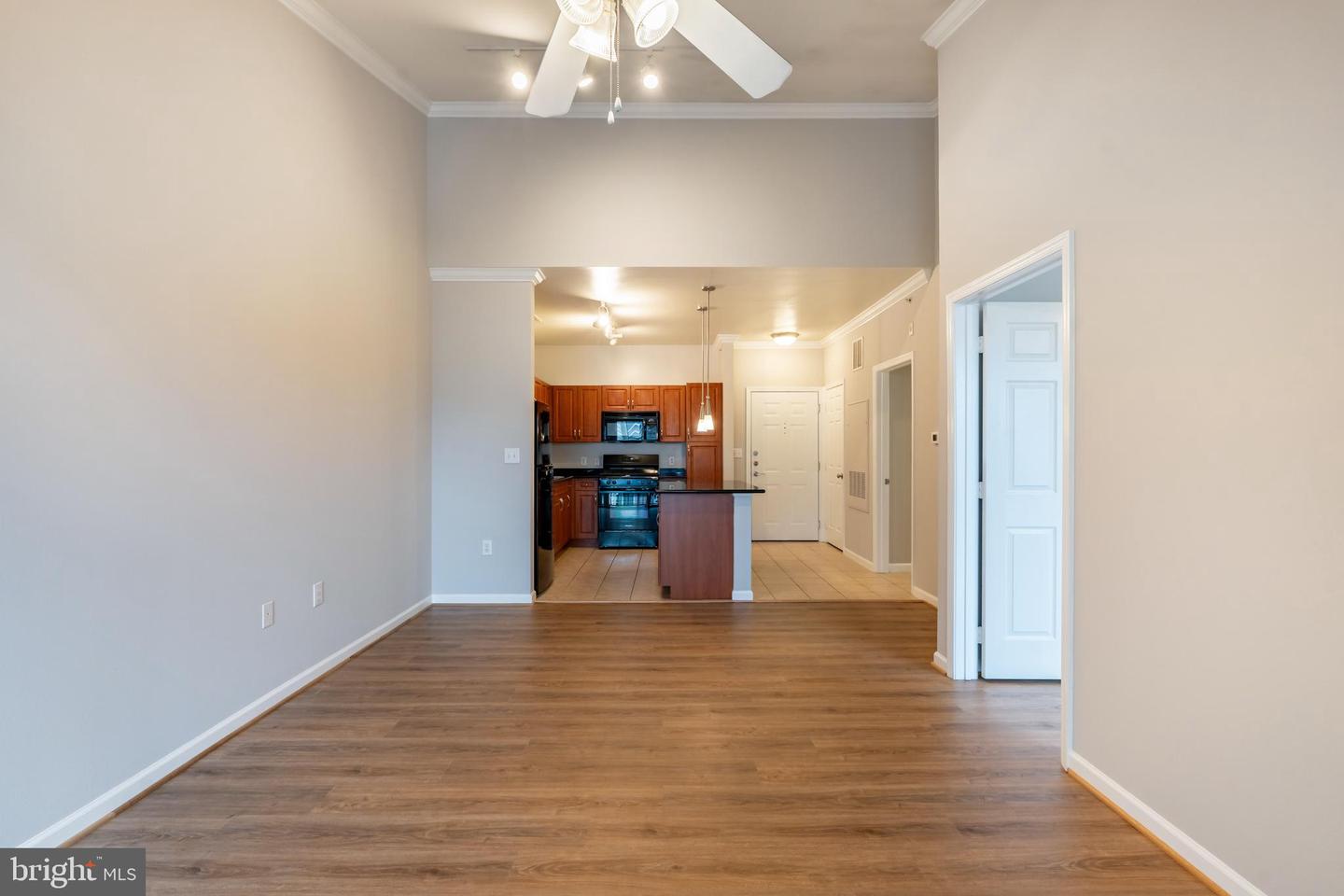 12958 Centre Park Cir #420 Property Photo 5