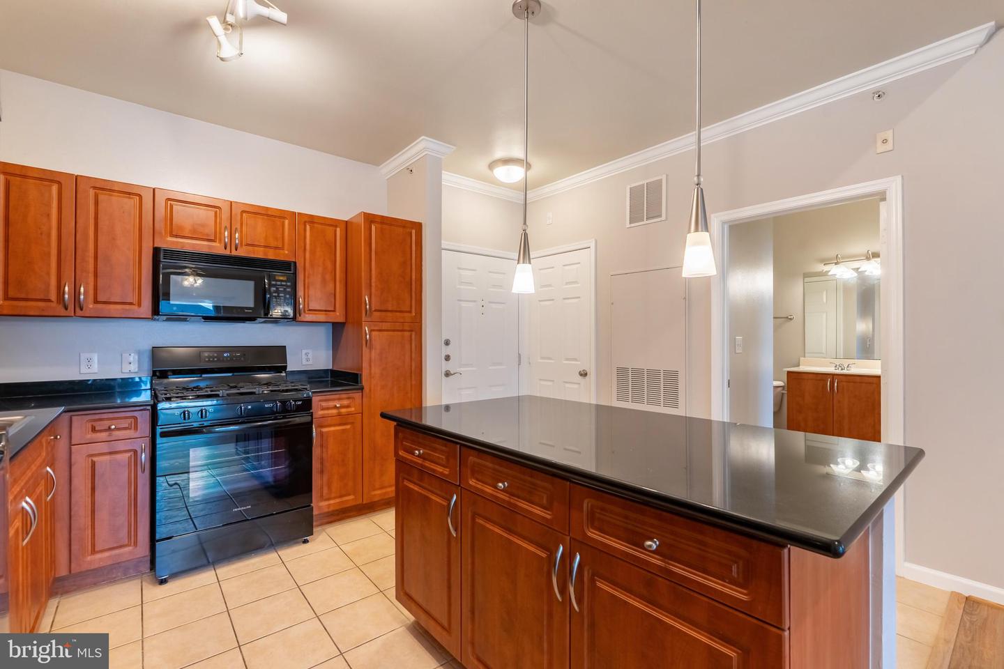 12958 Centre Park Cir #420 Property Photo 6