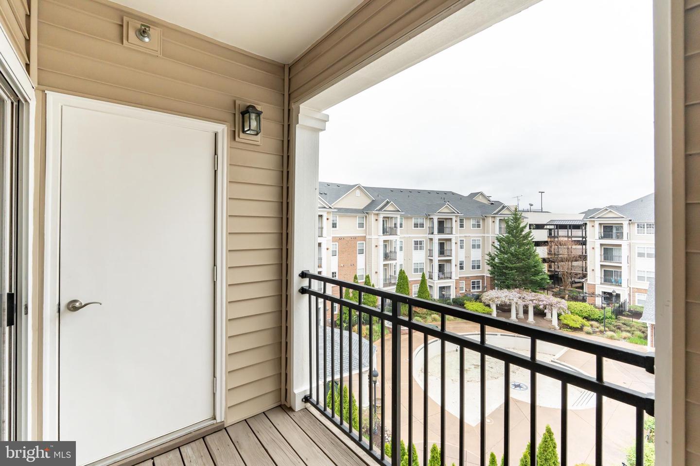 12958 Centre Park Cir #420 Property Photo 23