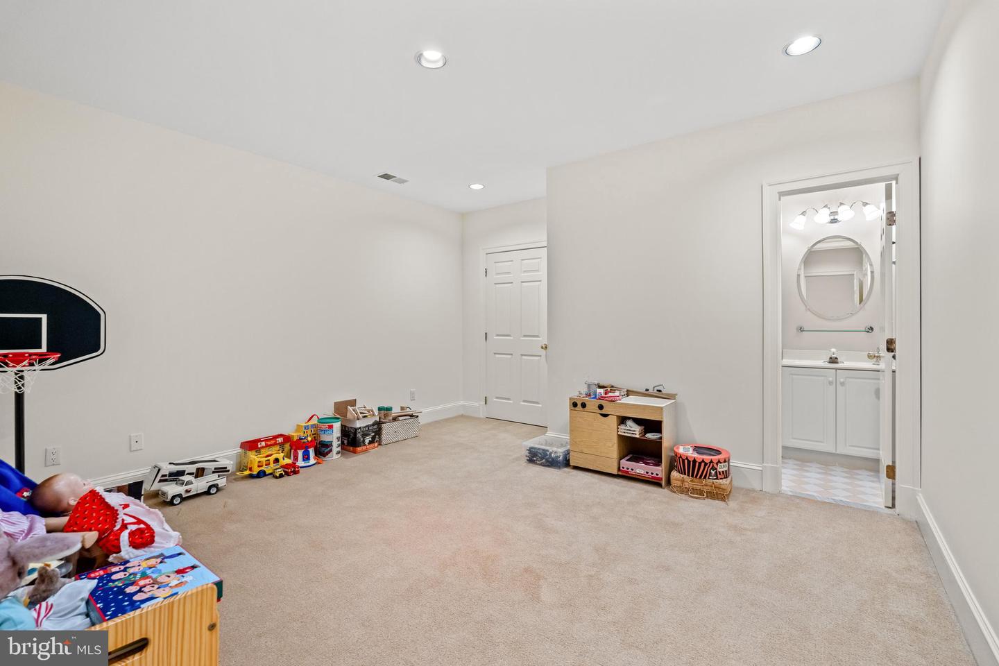 1110 Harvey Rd Property Photo 69