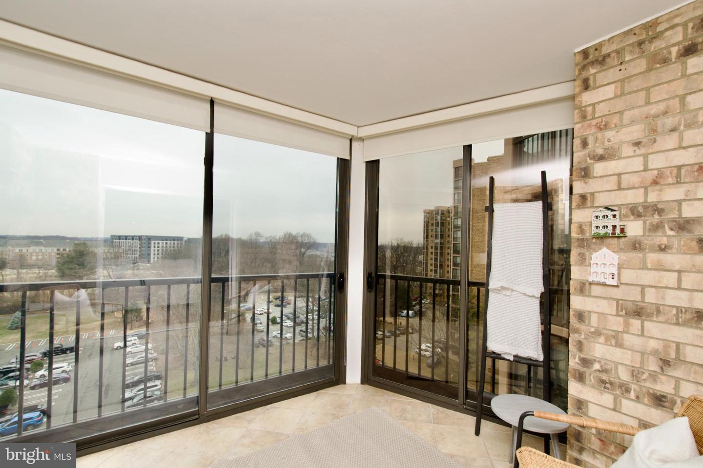 5902 Mount Eagle Dr #905 Property Photo