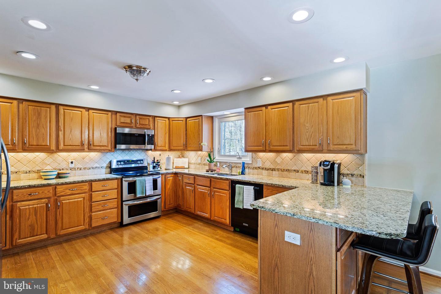 6096 Arrington Dr Property Photo 13