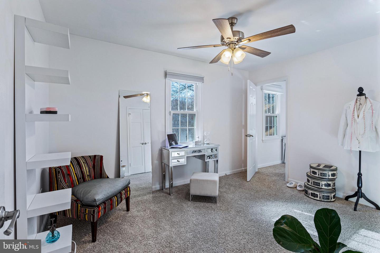 6096 Arrington Dr Property Photo 35