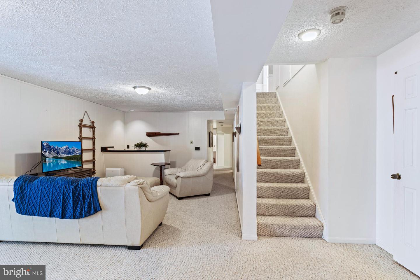 6096 Arrington Dr Property Photo 42