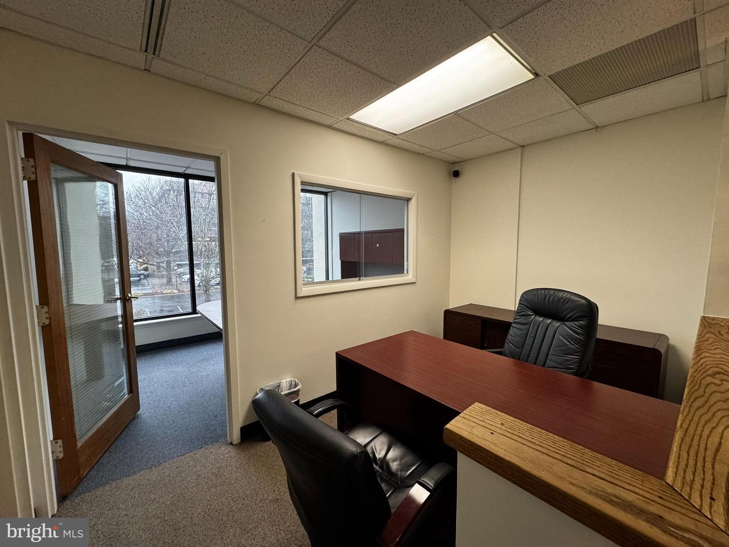11250 Roger Bacon Dr #3 Property Photo 4