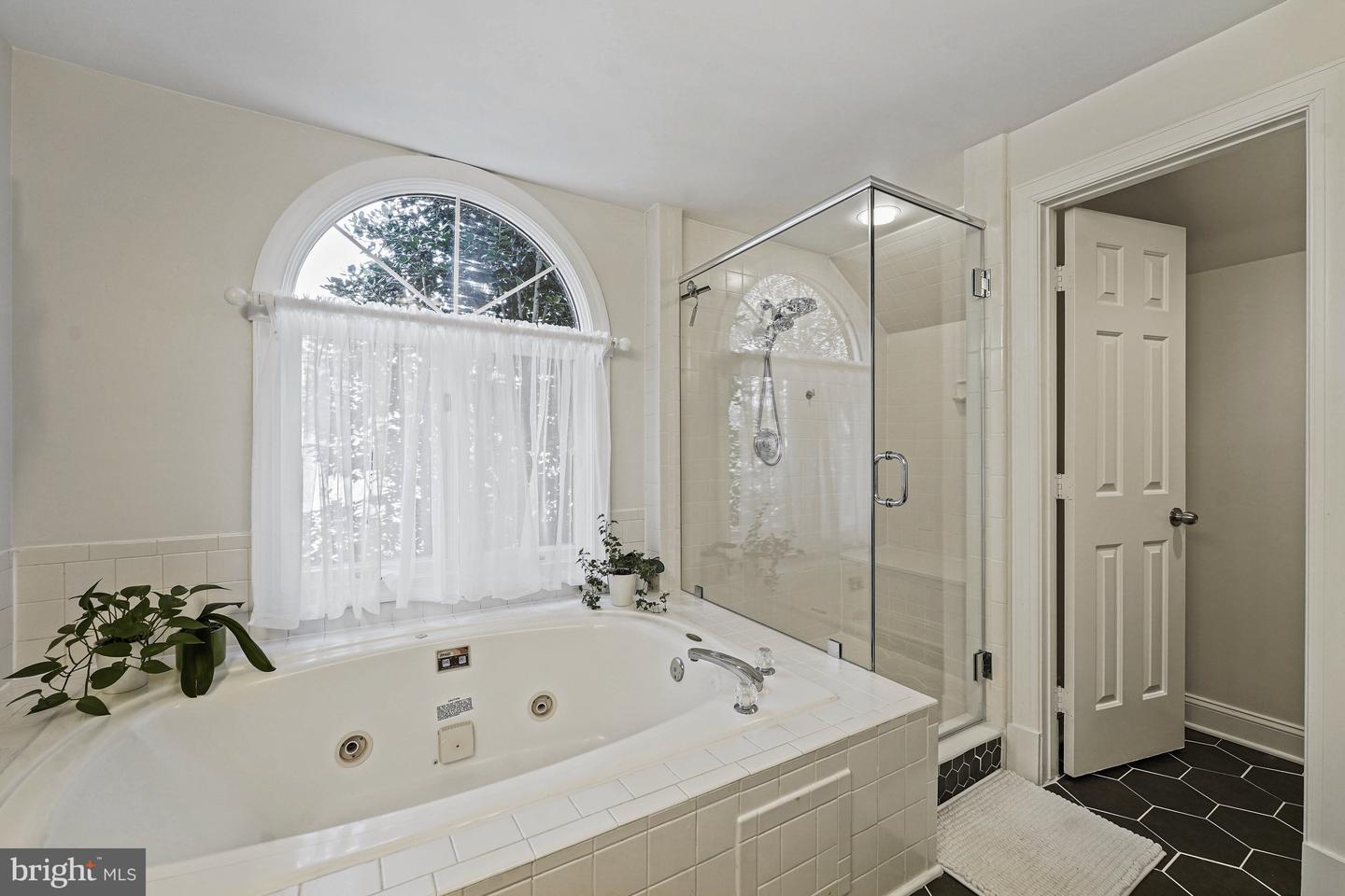 1522 Forest Ln Property Photo 23